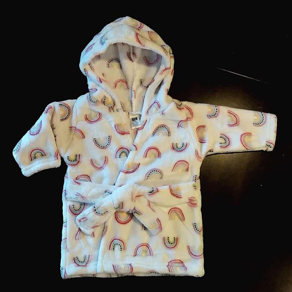 NWOT HB Hudson Baby hooded belted fuzzy robe 0-9 mo